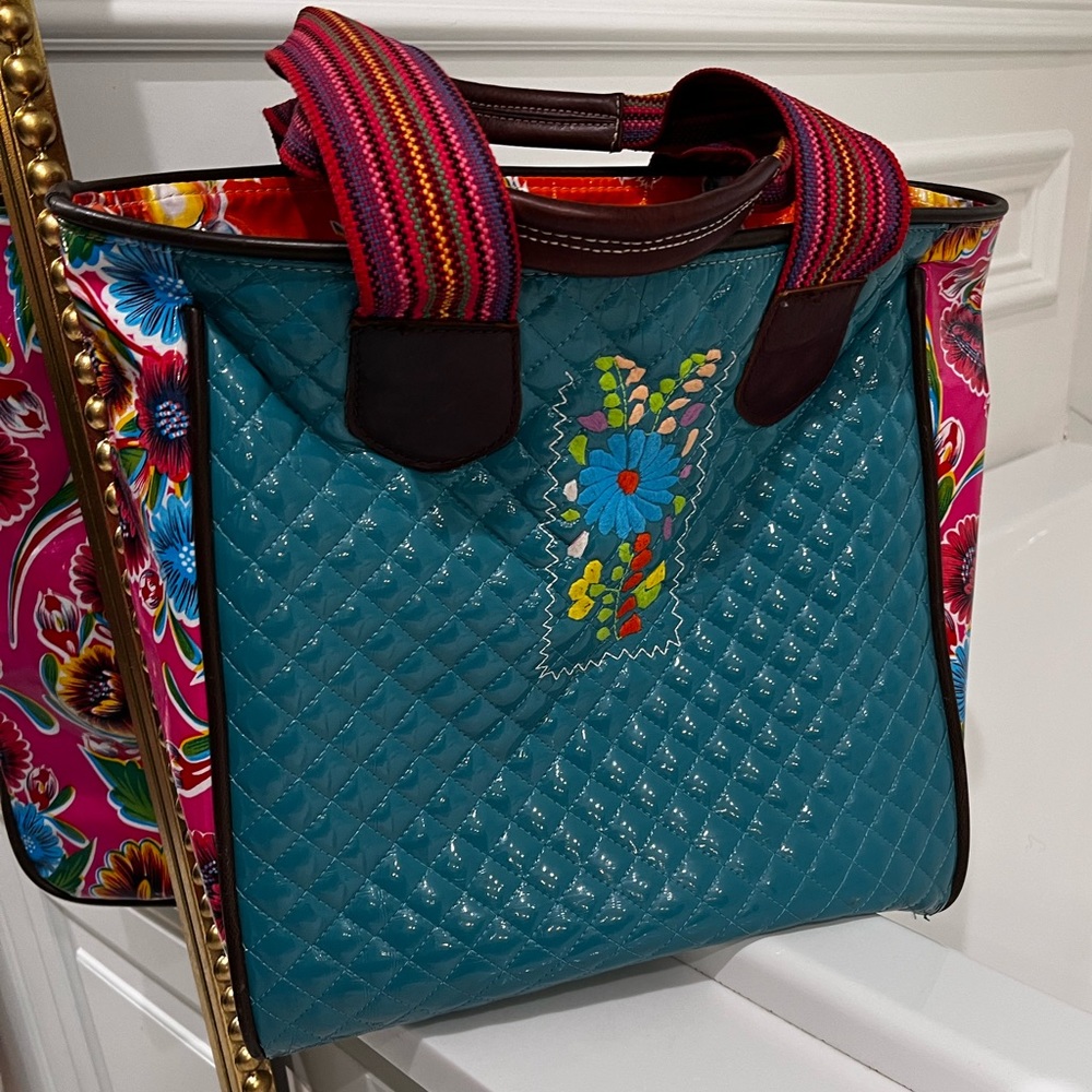 Consuela Tote bag.